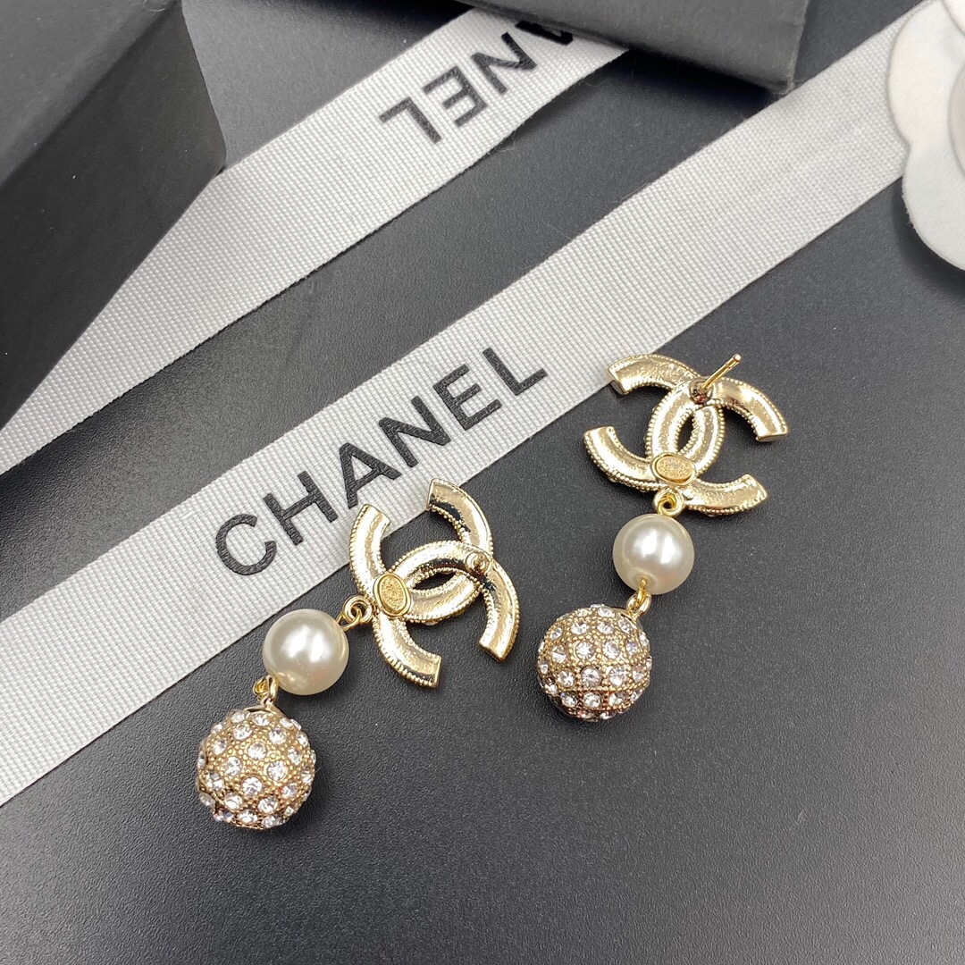 Chanel Earrings - Soul Replicas
