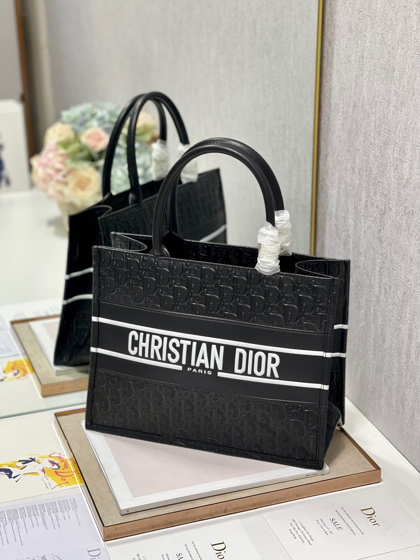 Christian Dior Medium Dior Book Tote Black. For Women. Women's Handbags 14in/36cm CD - Soul Replicas