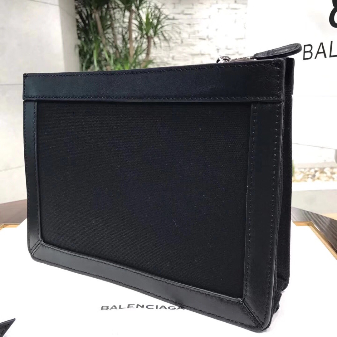 Balenciaga Satin Crossbody Shoulder Bag In Black. For Women. Women-s Bags 10.2in/26cm - Soul Replicas