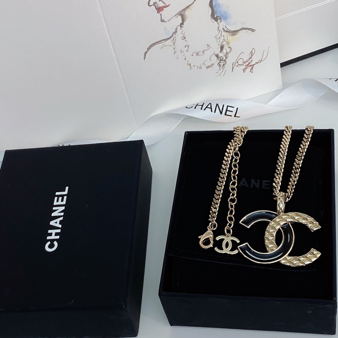 Chanel Necklace - Soul Replicas
