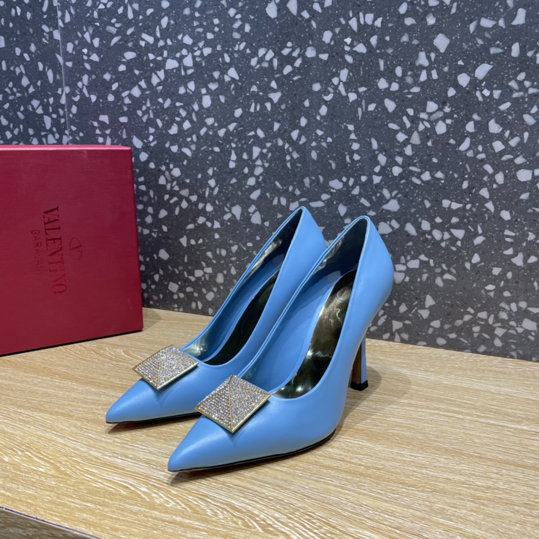 Valentino Garavani One Stud Pump With Maxi Stud Crystals Light Blue For Women WS0FH8XIC - Soul Replicas