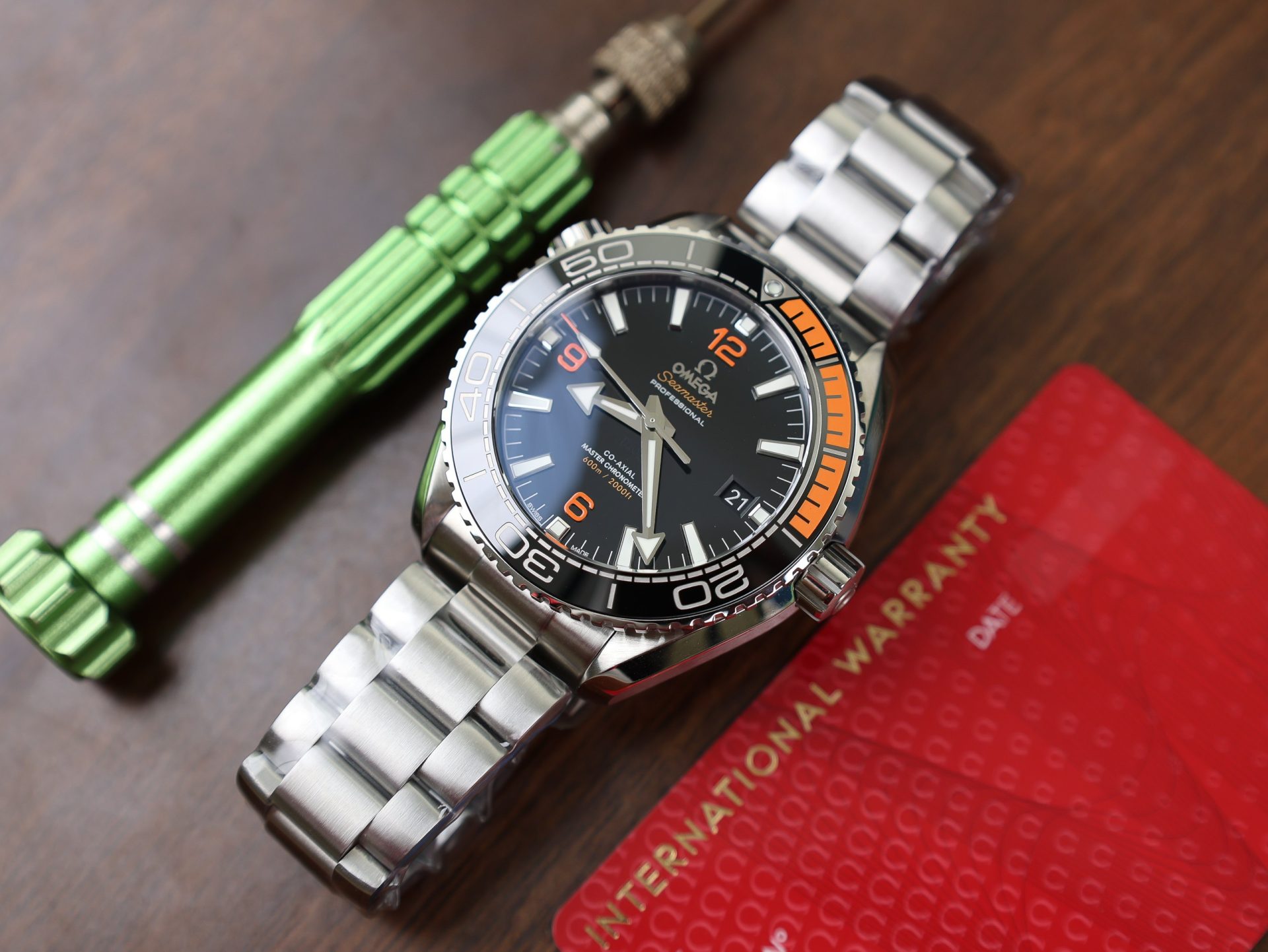 Omega Replica Watch Planet Ocean Metal Strap Dial Black VS Factory 43.5mm - Soul Replicas