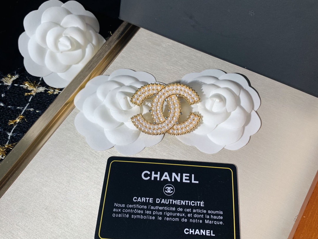 Chanel Brooch - Soul Replicas