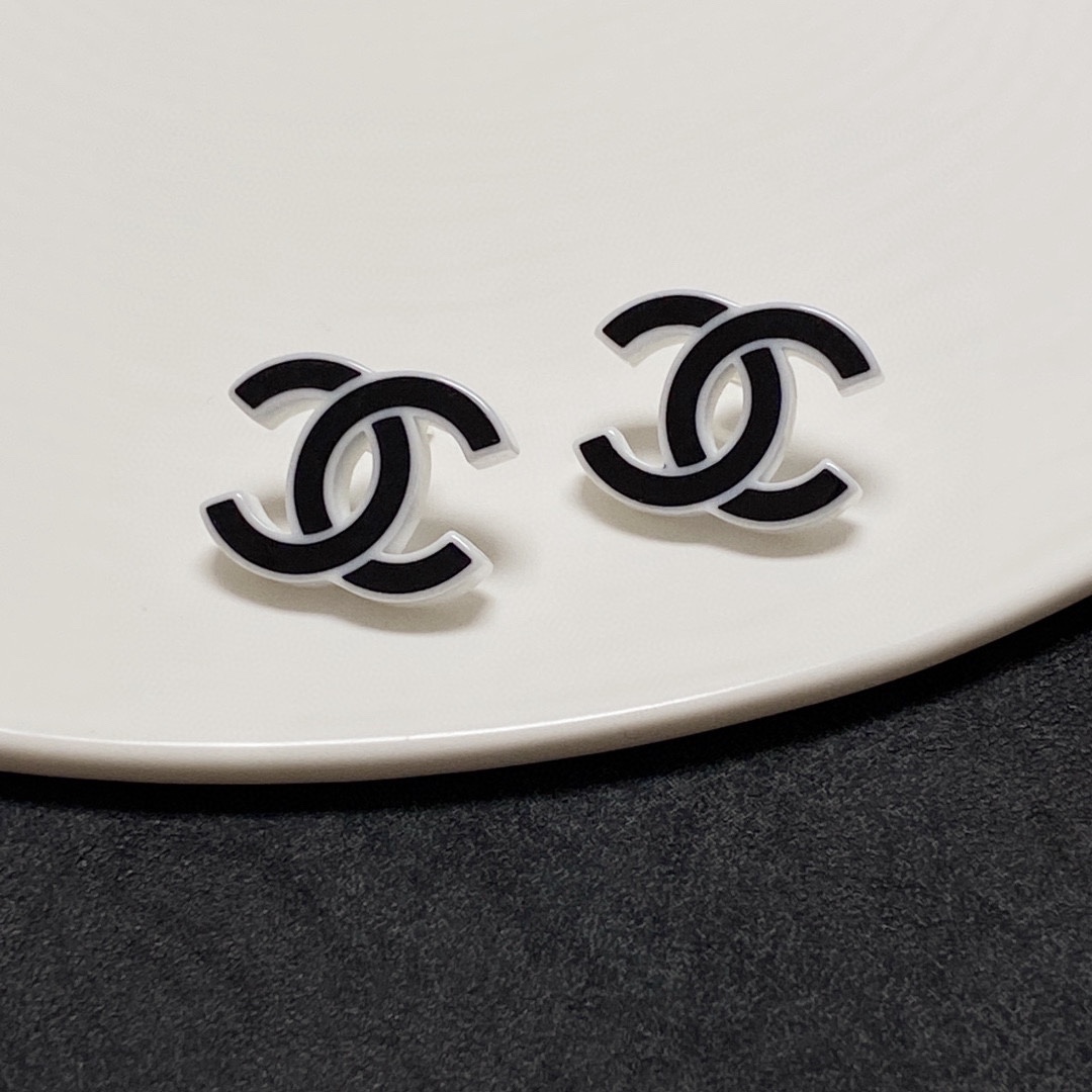 Chanel Earrings - Soul Replicas