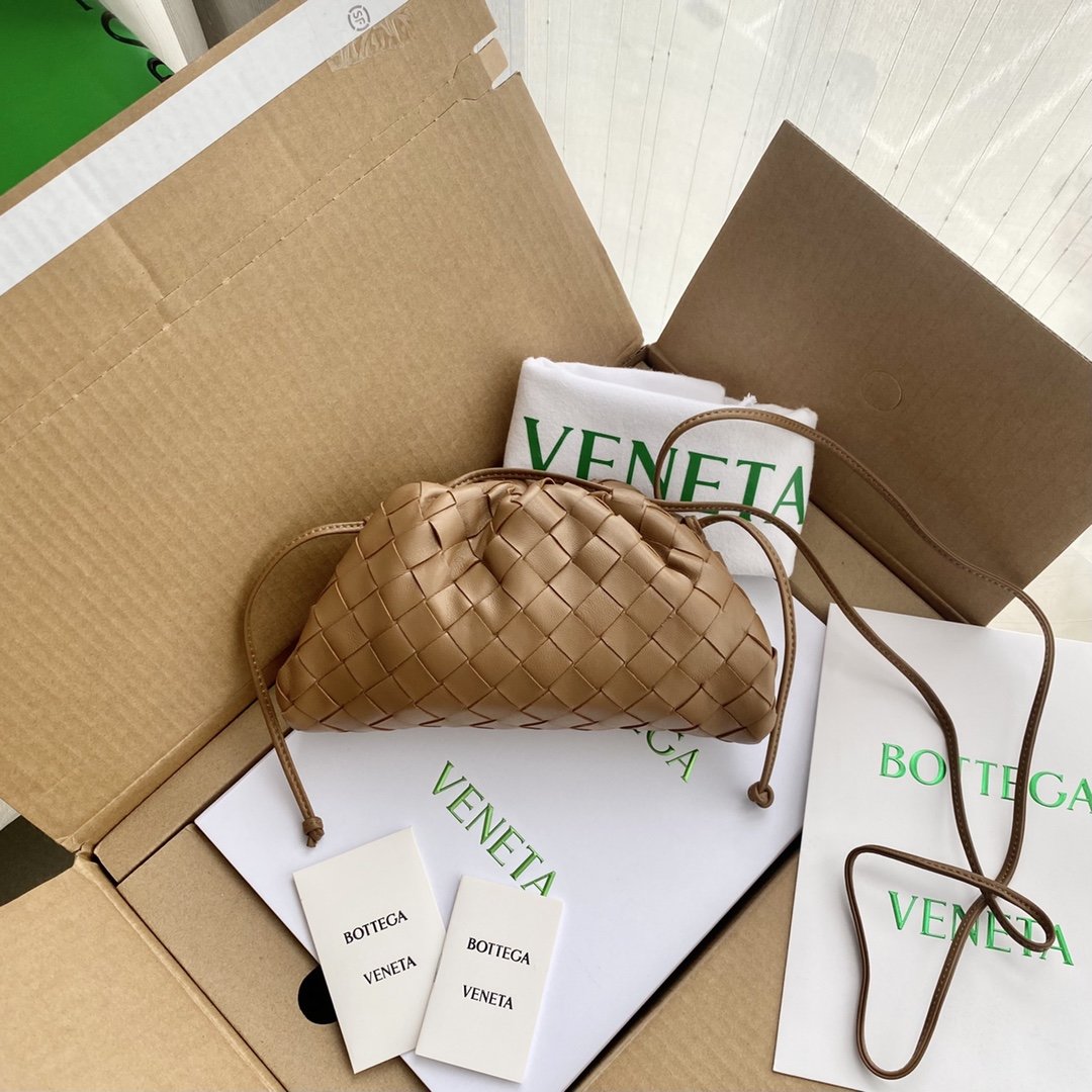 Bottega Veneta Mini Pouch Caramel. For Women. Women-s Bags 8.6in/22cm 585852VCPP19850 - Soul Replicas