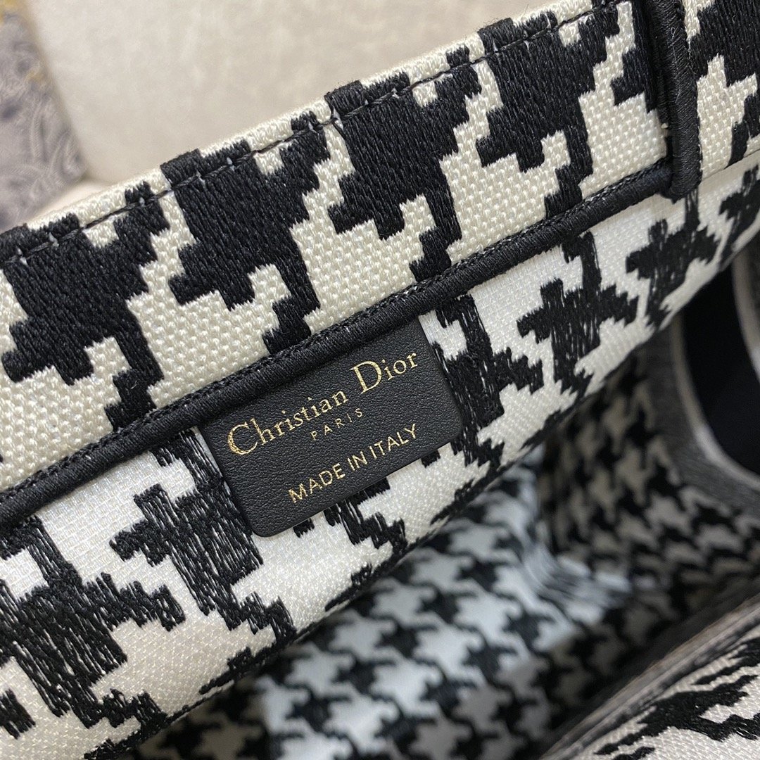 Christian Dior Large Dior Book Tote Black Houndstooth Embroidery. Black/White. For Women Women's Handbags. Shoulder Bags. 42cm CD - Soul Replicas