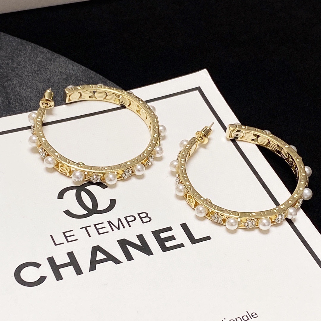 Chanel Earrings - Soul Replicas