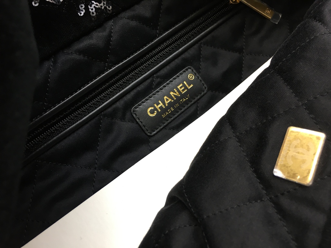 ChanelMedium Chanel22 Handbag Black For Women. Women-s Bags 16.4in/42cm AS3261 B09102 94305 - Soul Replicas