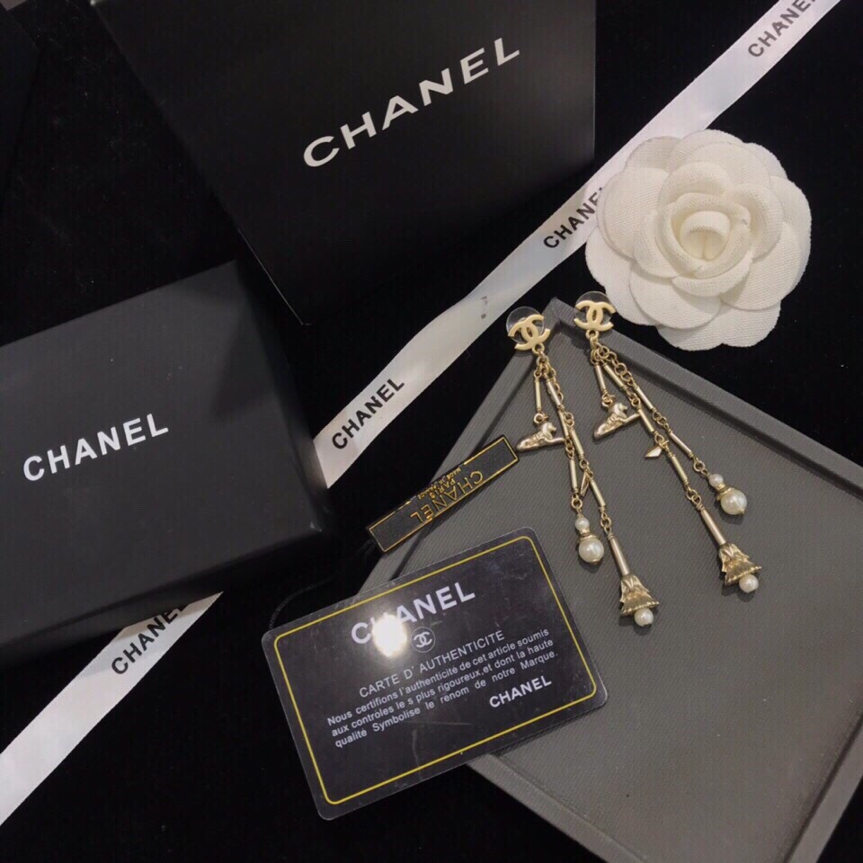 Chanel Earrings - Soul Replicas