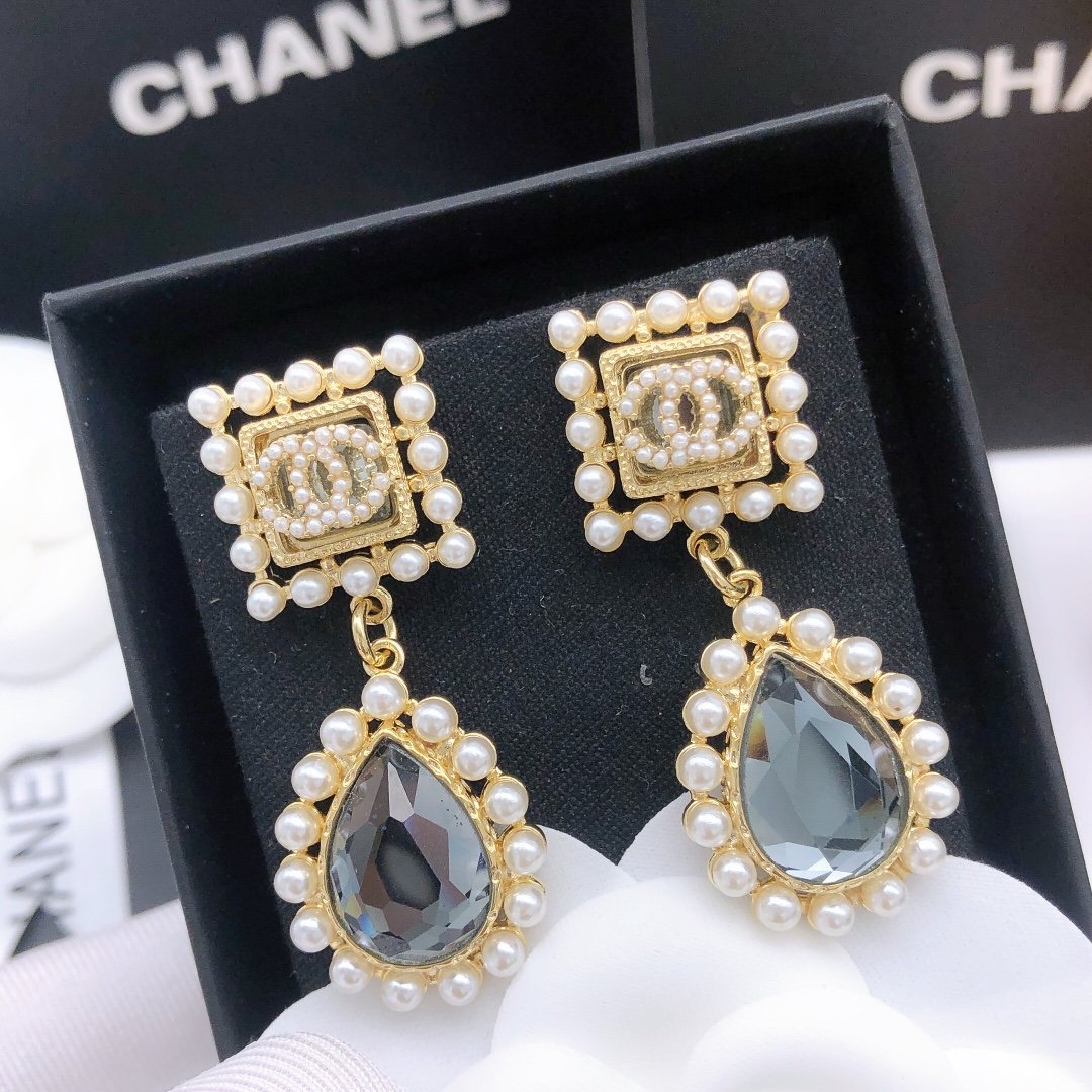 Chanel Earrings - Soul Replicas