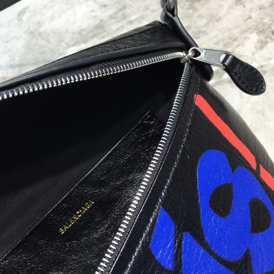 Balenciaga Souvenir XS Belt Bag In Black. For Women. Women-s Bags 9.5in/24cm - Soul Replicas