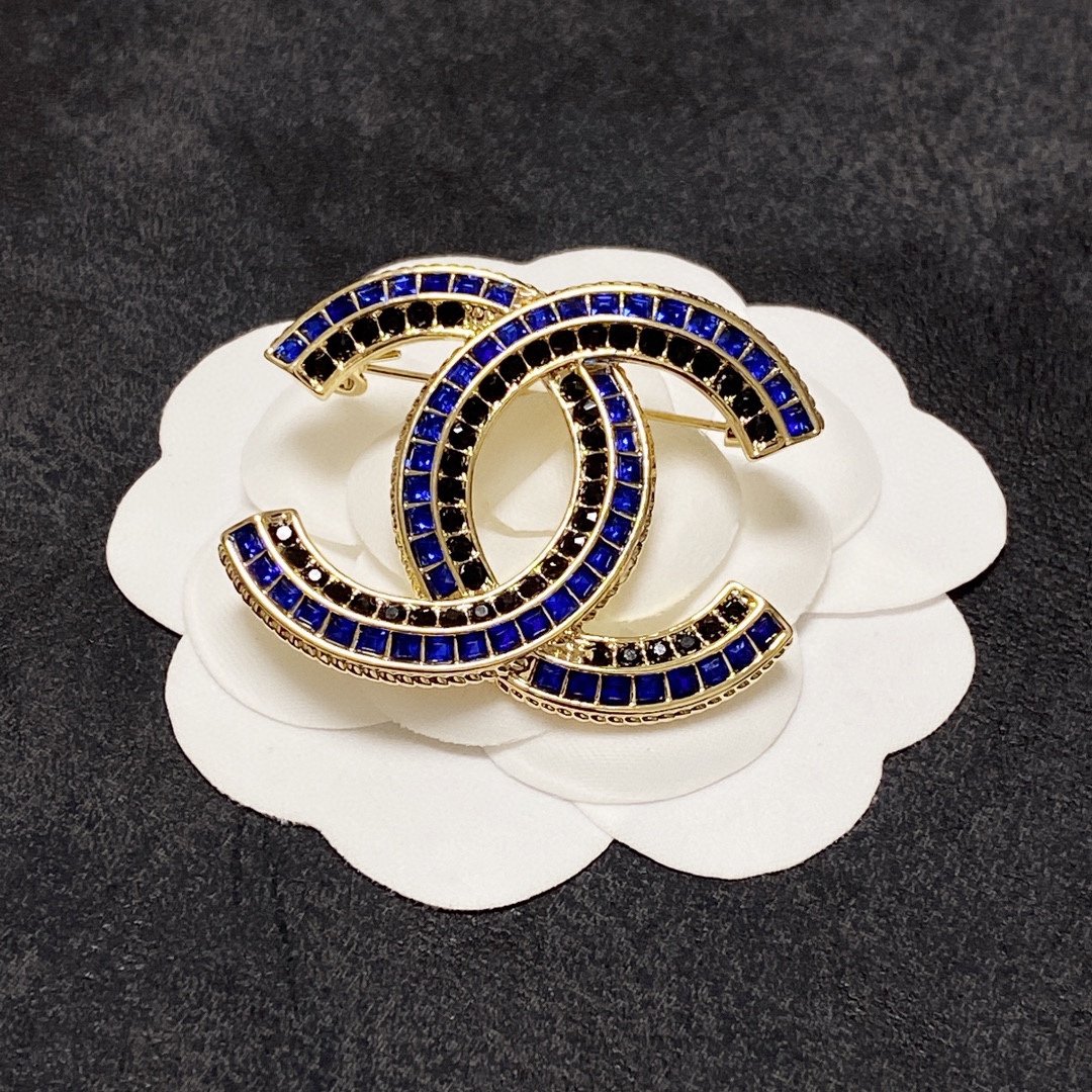 Chanel Brooch - Soul Replicas