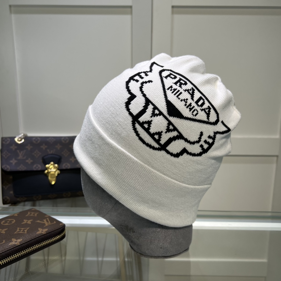 Prada Beanie In White - Soul Replicas