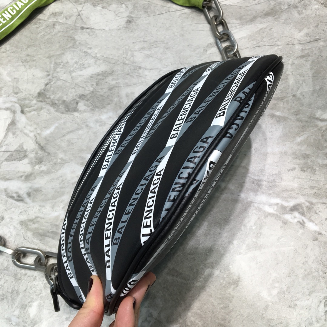 Balenciaga Souvenir XXS Belt Bag In Black. For Women. Women-s Bags 11.8in/30cm - Soul Replicas