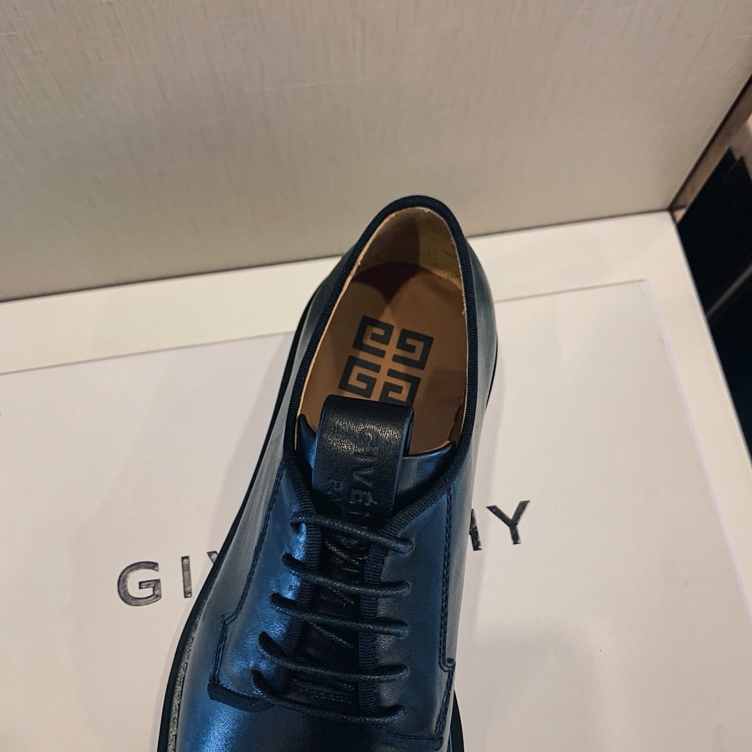 Givenchy Flex Luxury Shoes Black For Men GVC - Soul Replicas
