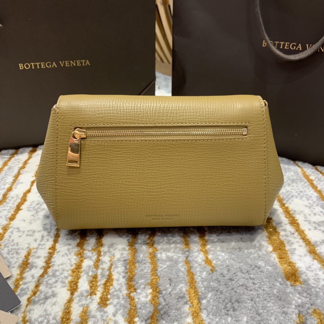 Bottega Veneta Mini Angle Palmellato Bag Cob. For Women. Women's Bags 7.5in/19cm - Soul Replicas