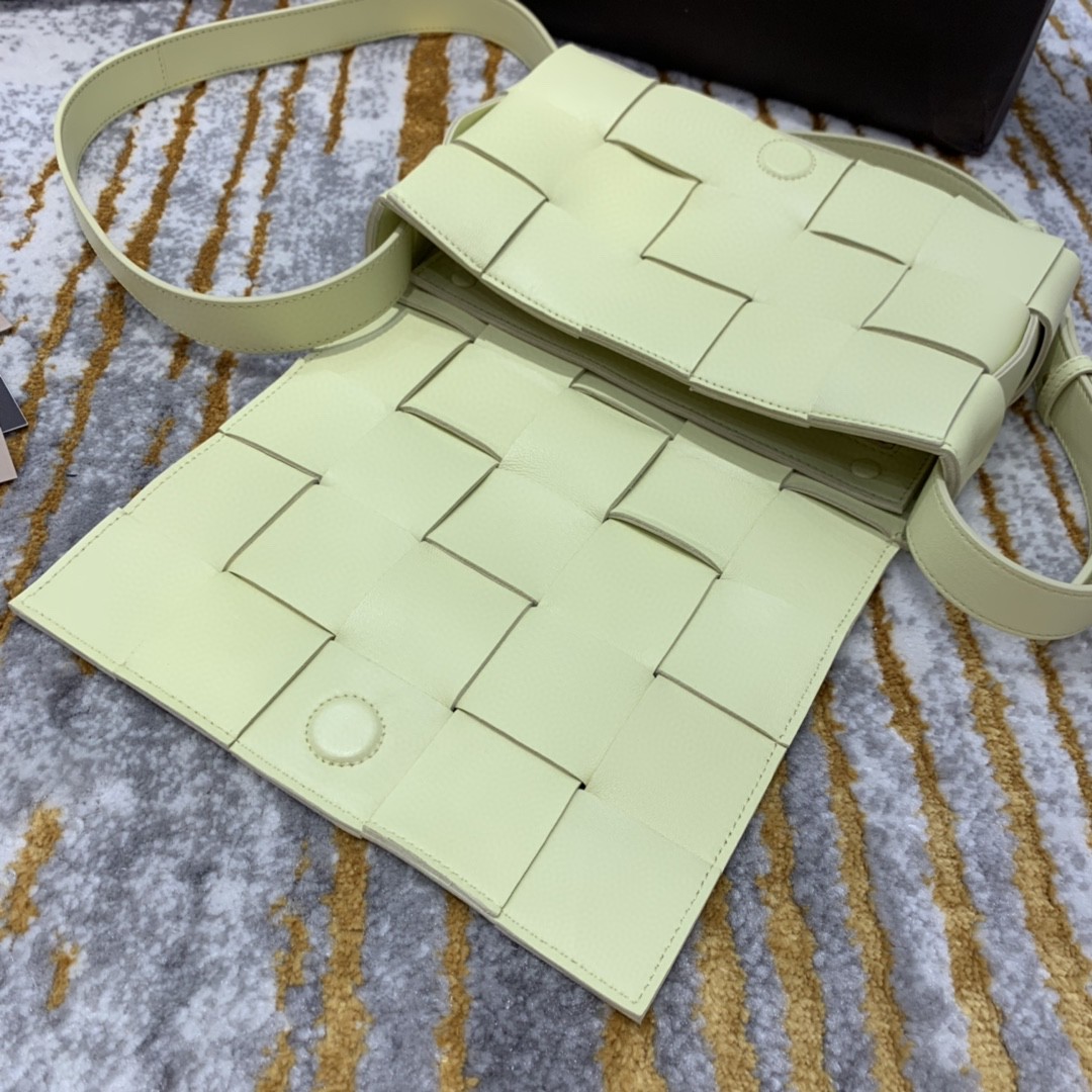 Bottega Veneta Cassette Bag For Women 9.1in/23cm In Light Yellow - Soul Replicas