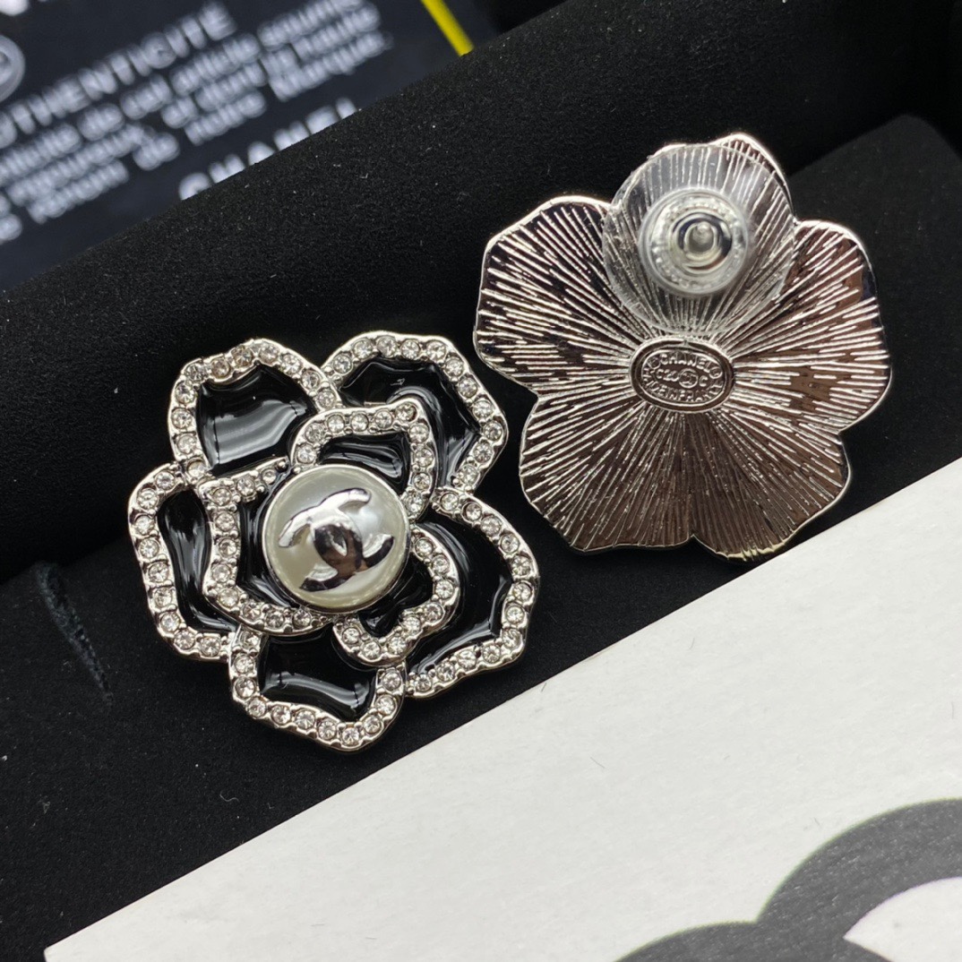 Chanel Earrings - Soul Replicas