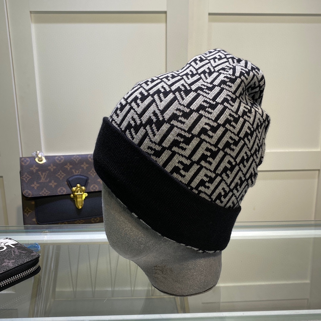 Fendi Beanie In Grey - Soul Replicas