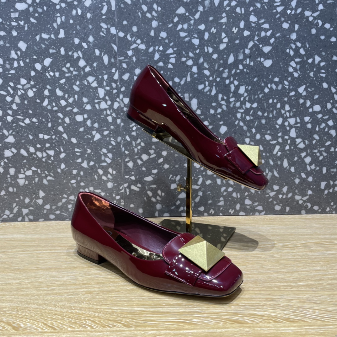 Valentino Garavani One Stud Patent Ballet Flats Red Plum For Women - Soul Replicas