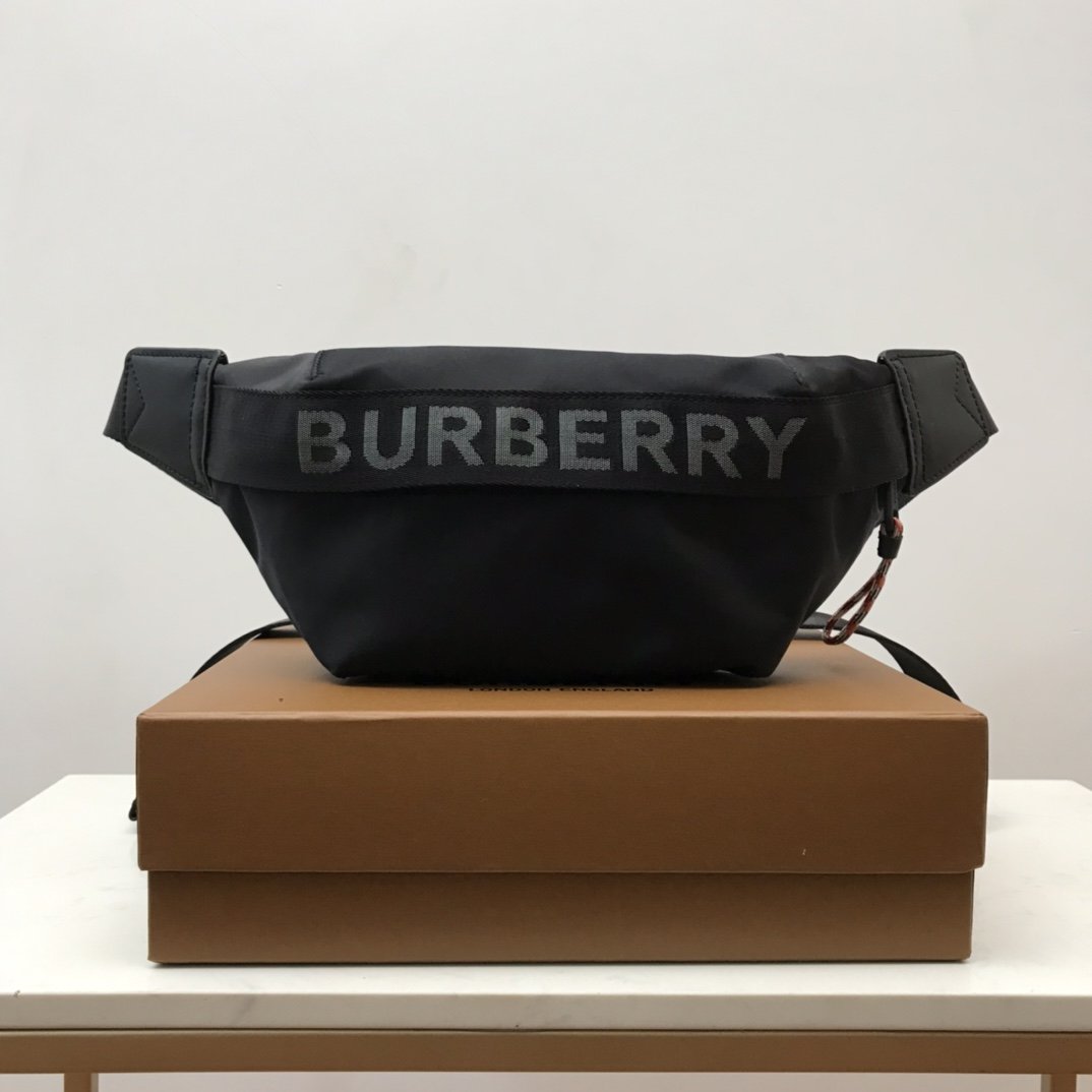 Burberry Logo Detail Econyl Sonny Bum Bag Black For Men. Men-s Bags 12.2in/31cm - Soul Replicas