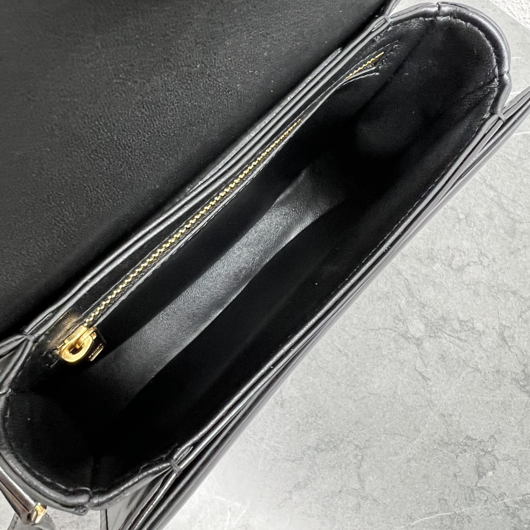 Celine Teen Besace Triomphe Black For Women 4in/10cm 110413BF4.38NO - Soul Replicas