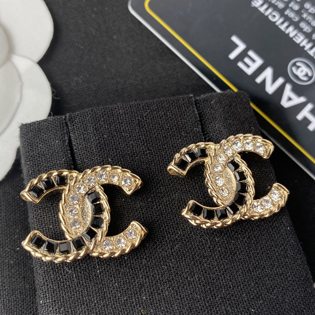 Chanel Earrings - Soul Replicas