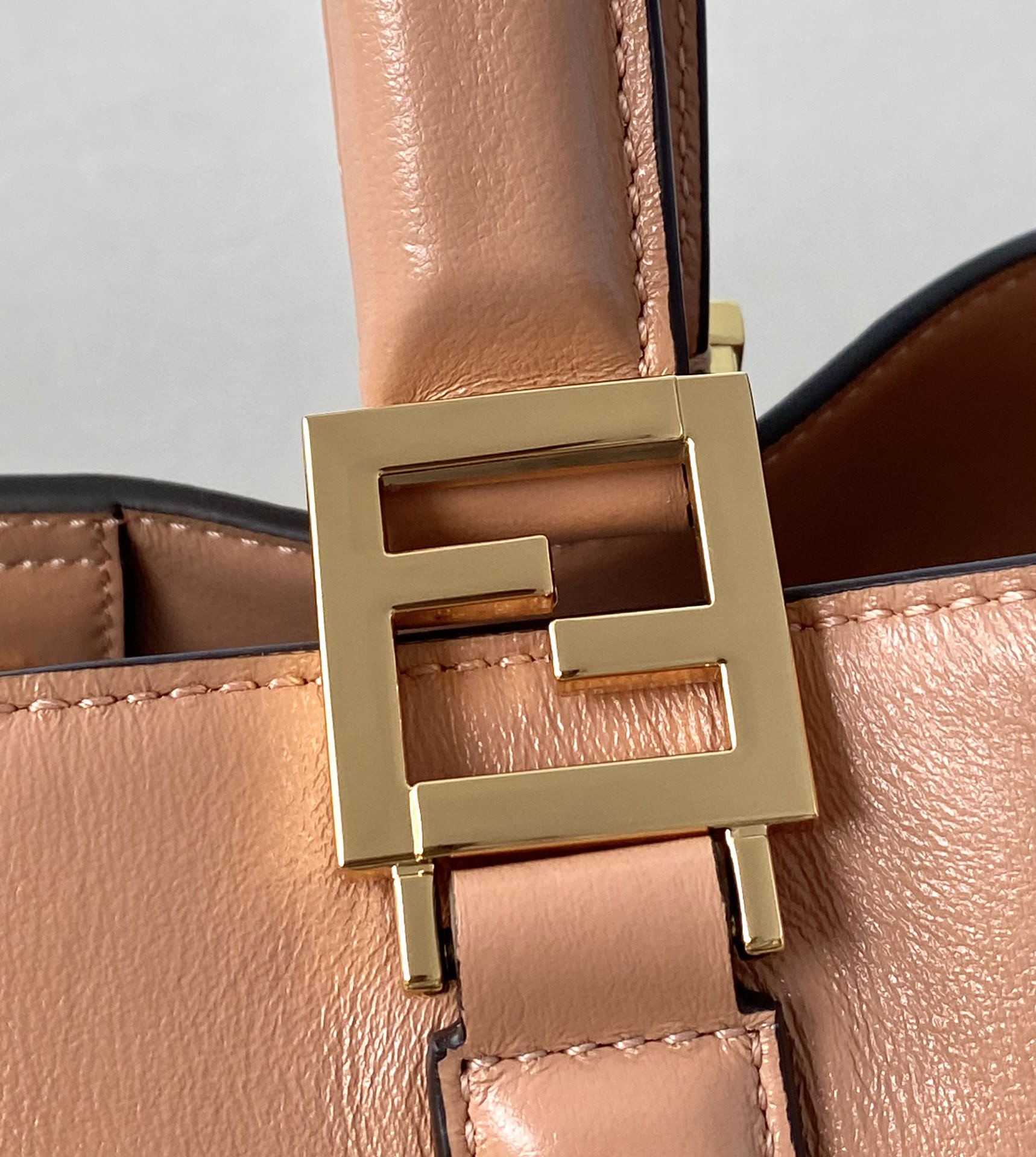 Fendi Medium FF Tote Shoulder Pink Bag For Woman 38cm/15in - Soul Replicas