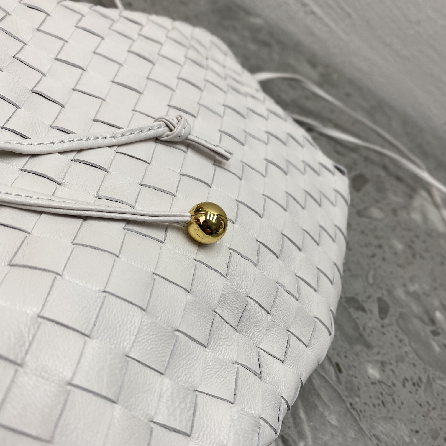 Bottega Veneta Shoulder Bag White. For Women. Women's Bags 10.2in/26cm 651811V08Z19143 - Soul Replicas