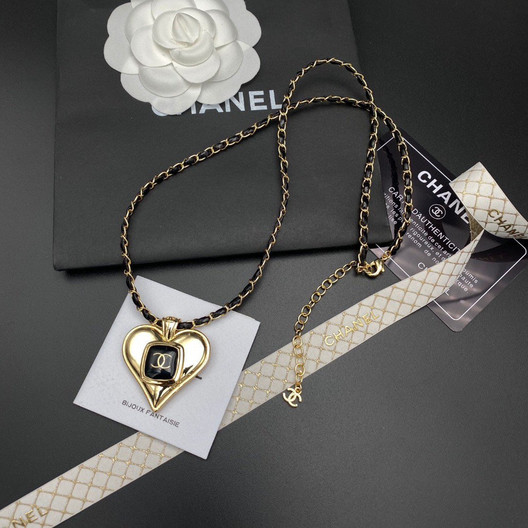 Chanel Necklace - Soul Replicas