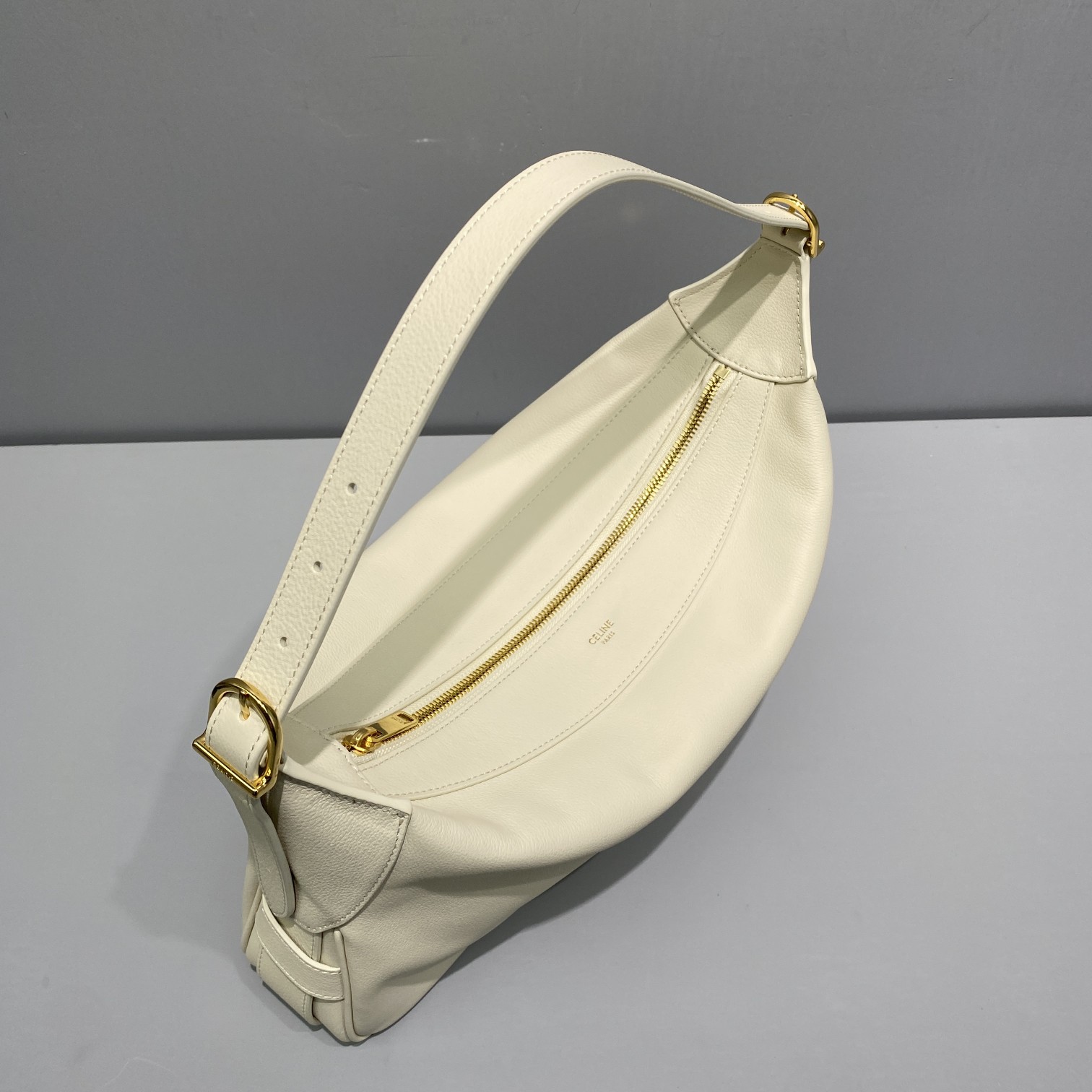 Celine Medium Romy In Supple White For Women 13in/34cm 197443DPJ.01RC - Soul Replicas