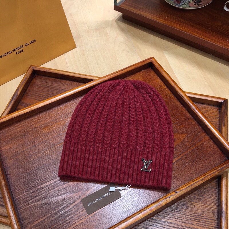 Louis Vuitton Beanie & Scarf Set In Red - Soul Replicas