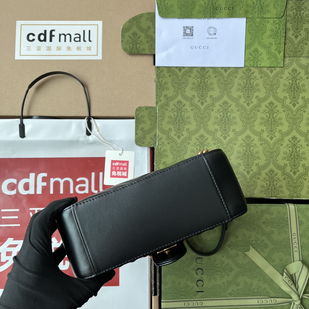 Gucci Marmont Mini Top Handle Bag Black For Women. Women-s Bags 8.3in/21cm Gucci ‎547260 DTDIT 1000 - Soul Replicas