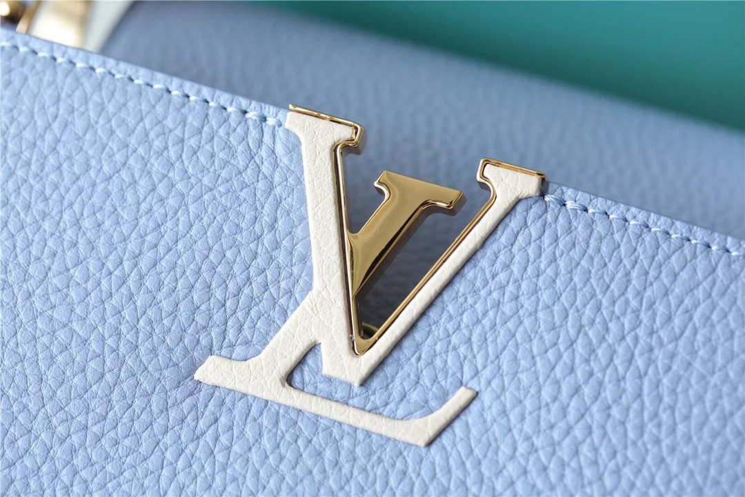 Louis Vuitton Capucines MM Taurillon Light Blue/ Beige For Women. Women's Bags. Shoulder And Crossbody Bags 12.4in/31.5cm LV  - Soul Replicas