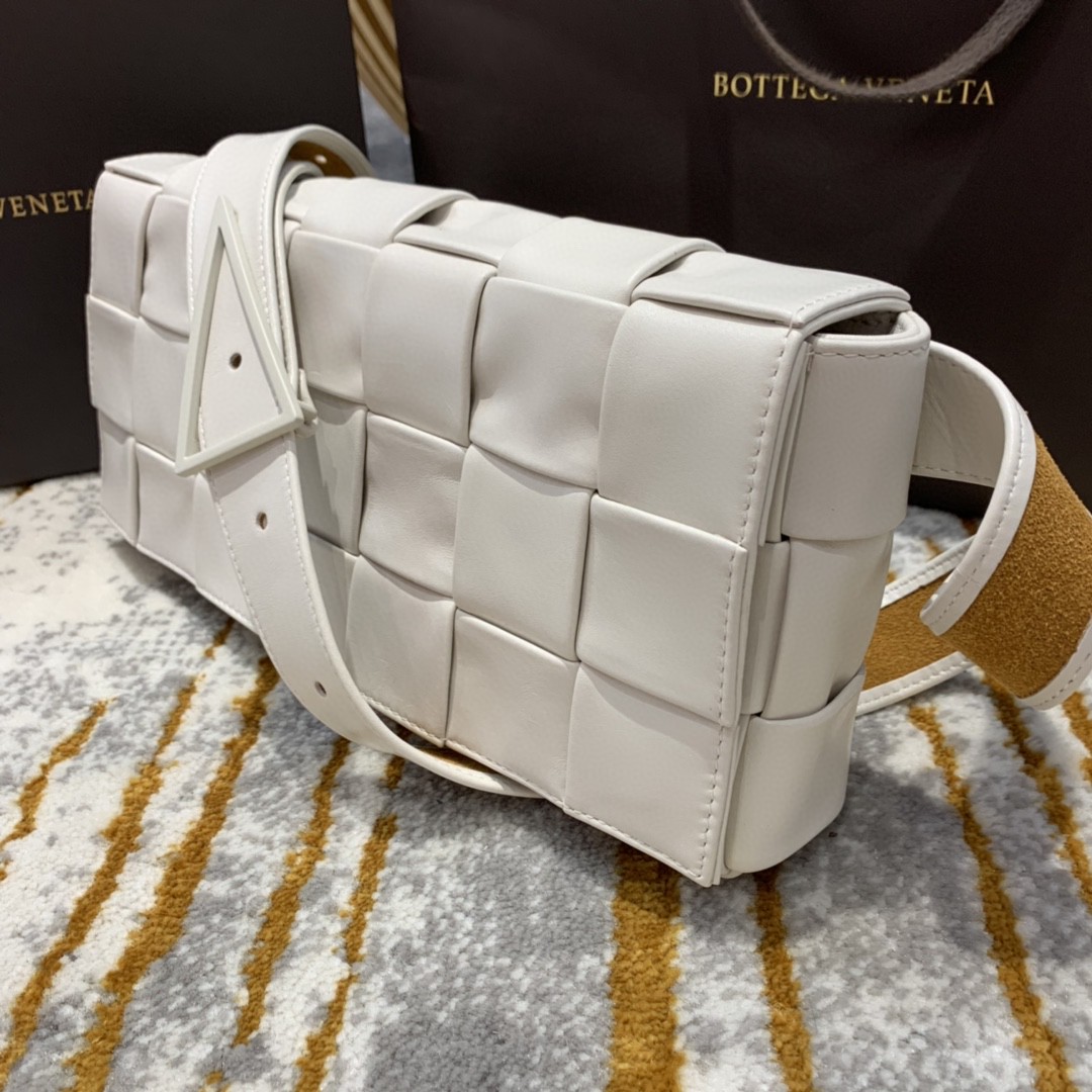 Bottega Veneta Brick Cassette Bag For Women 11in/28cm In White - Soul Replicas
