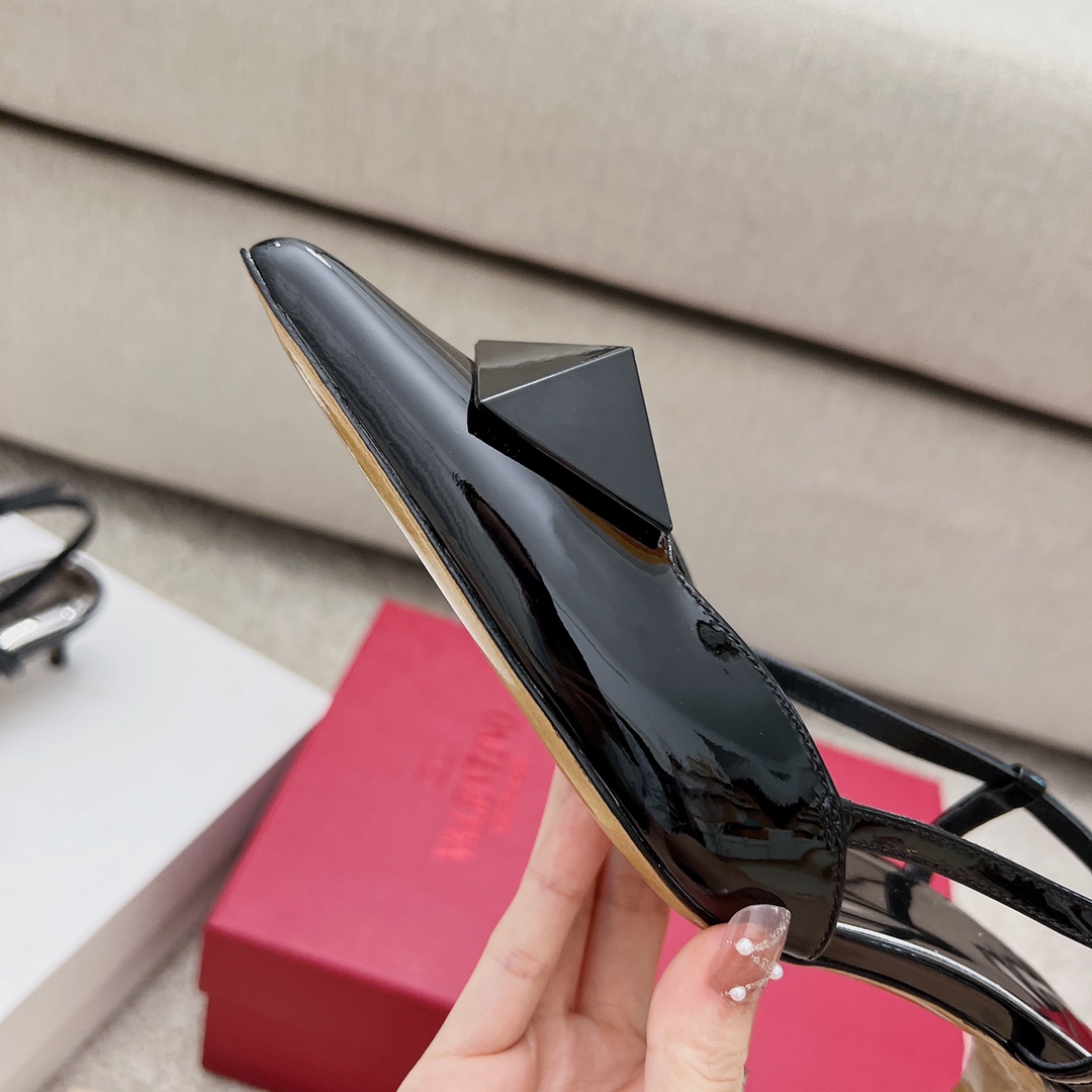 Valentino Garavani One Stud Patent Slingback Pump With Maxi Stud Black For Women - Soul Replicas