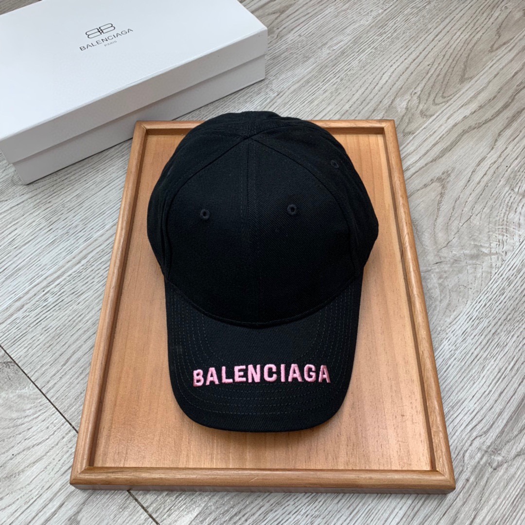 Balenciaga Logo Visor Cap In Black - Soul Replicas