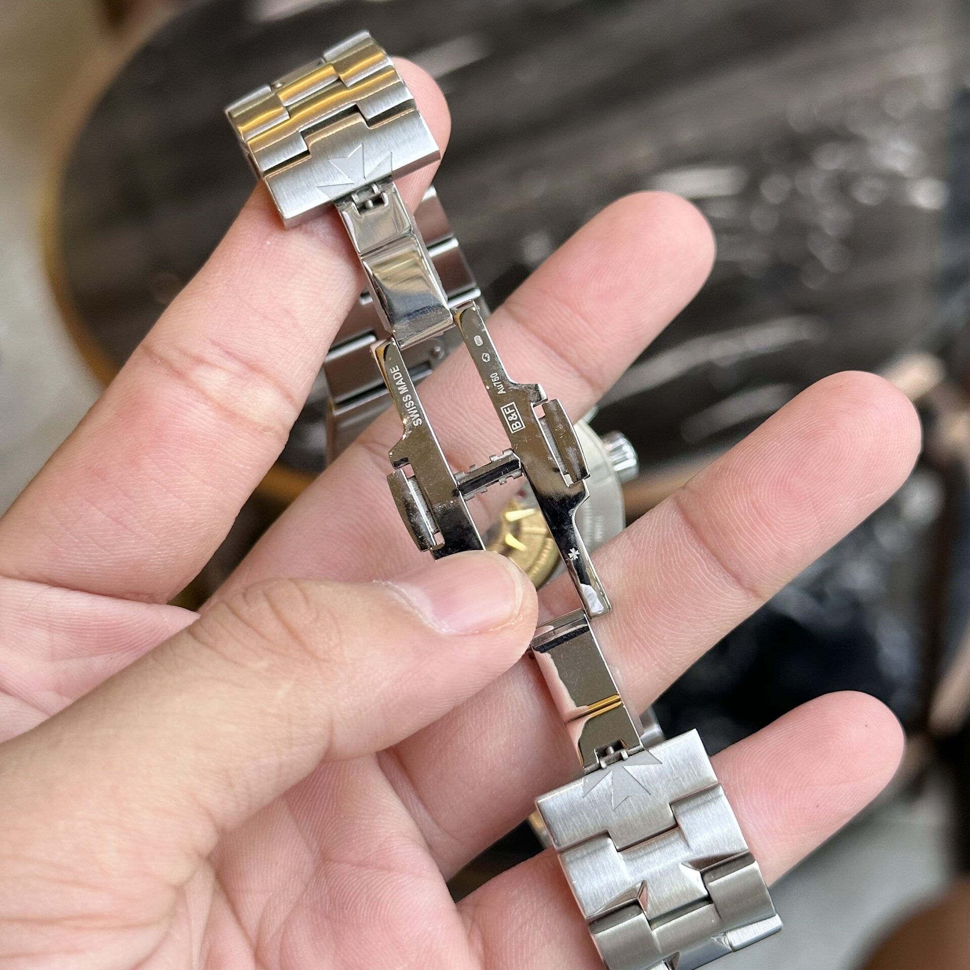 Vacheron Constantin Overseas Tourbillon 7900V Rep 11 Watch Black Dial 41mm - Soul Replicas