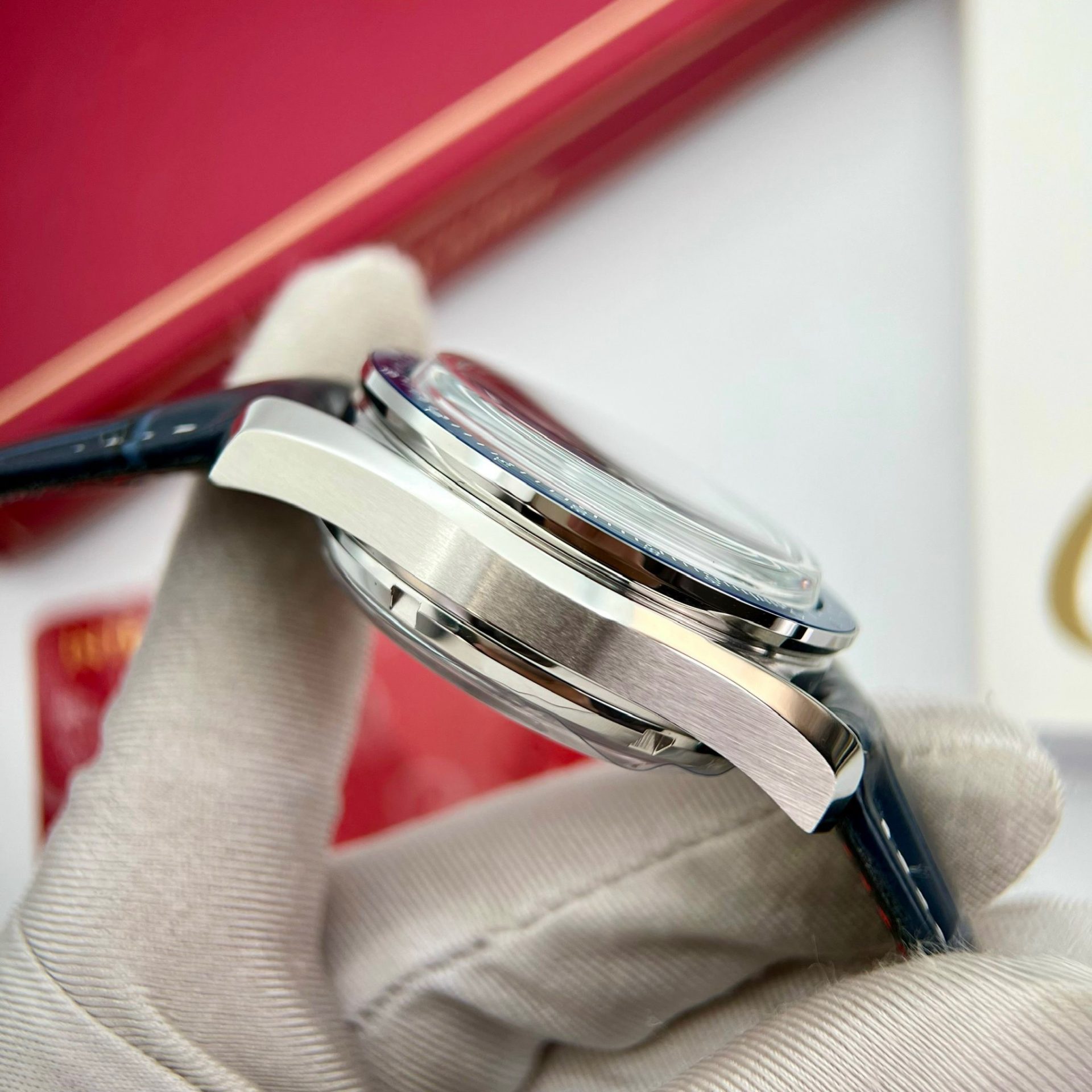 Omega Replica Watch Speedmaster Co-Axial Moonphase Blue Dial 44mm - Soul Replicas