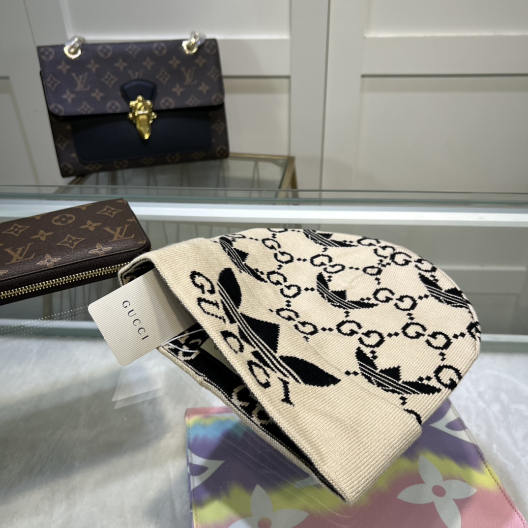 Gucci Beanie Cashmere In Beige - Soul Replicas