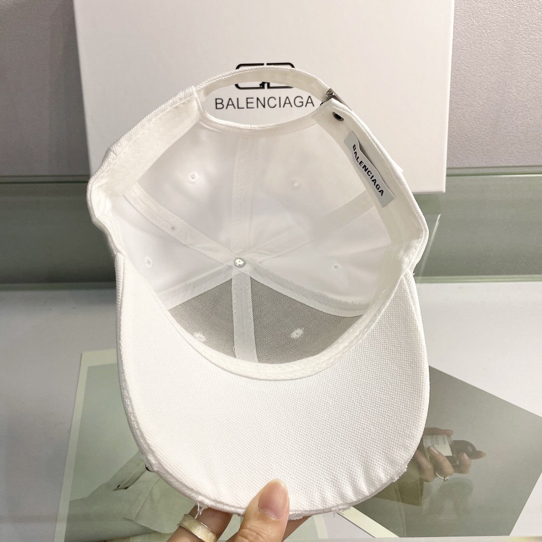 Balenciaga Logo Front Cap In White - Soul Replicas