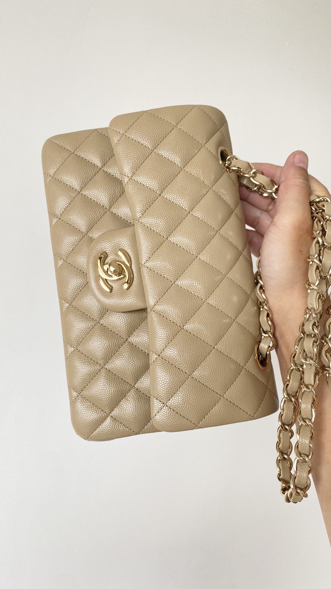 ChanelSmall Classic Handbag Beige For Women. Women-s Bags 9.1in/23cm - Soul Replicas