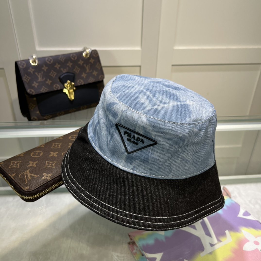 Prada Re-Nylon Bucket Hat Black/Light Blue Prada Hat - Soul Replicas