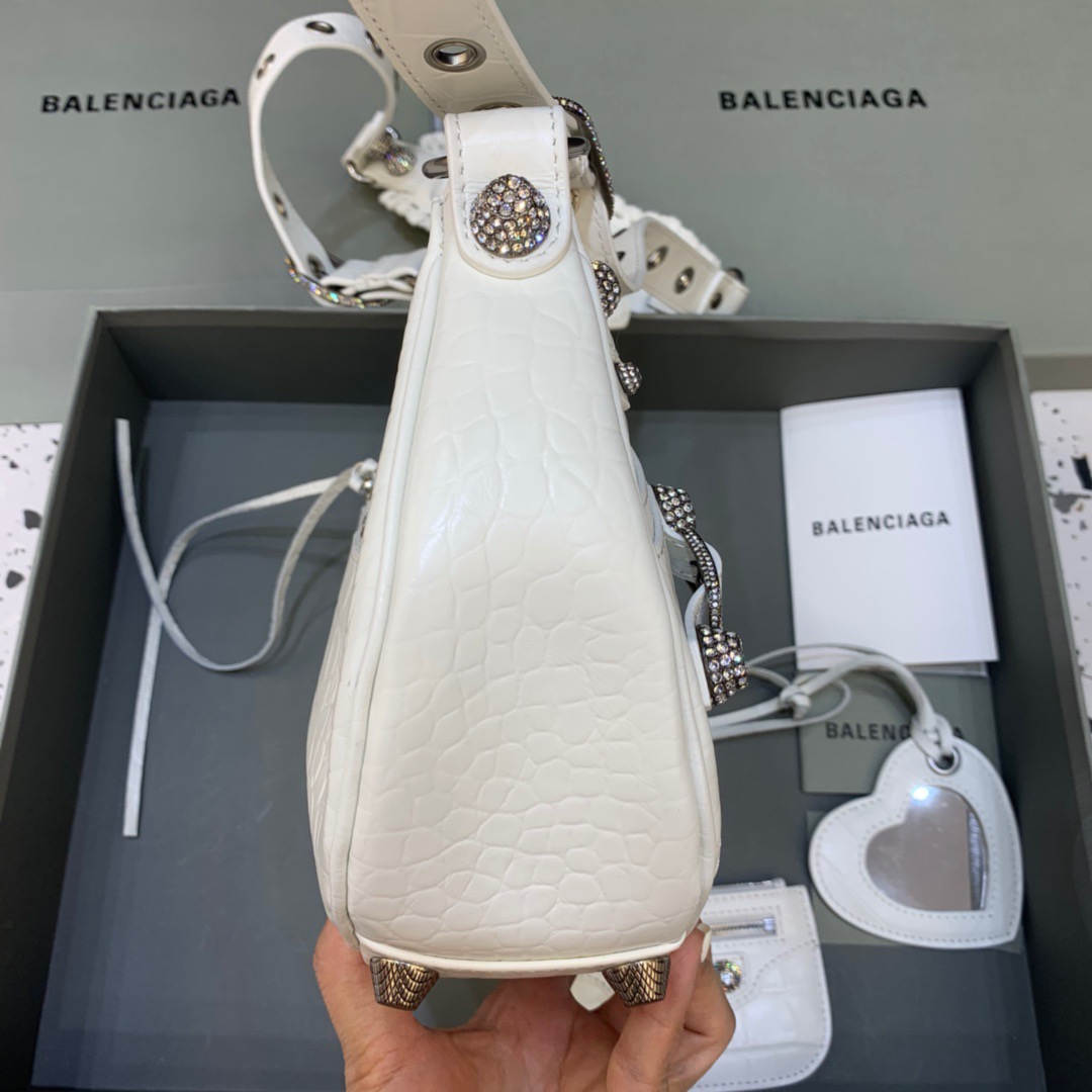 Balenciaga Le Cagole XS Shoulder Bag In White. For Women. Women-s Bags 13in/33cm 700940210BK9104 - Soul Replicas