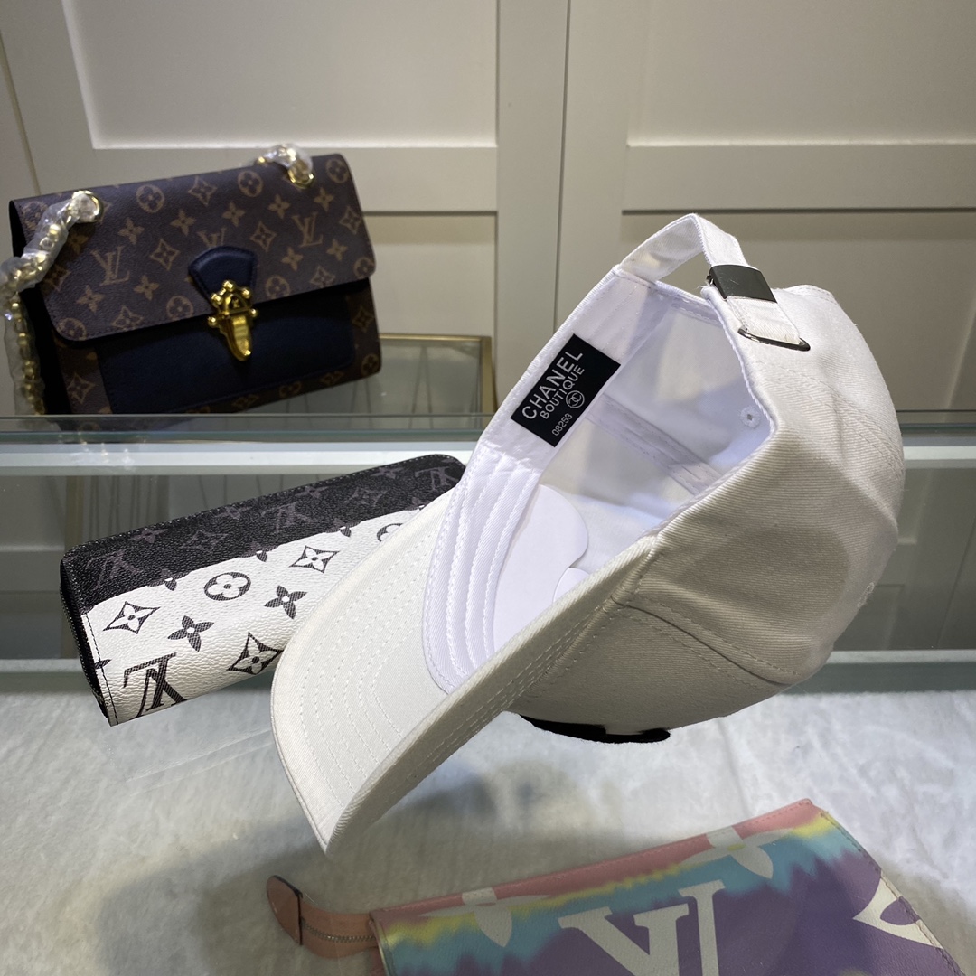 Chanel Cap White - Soul Replicas
