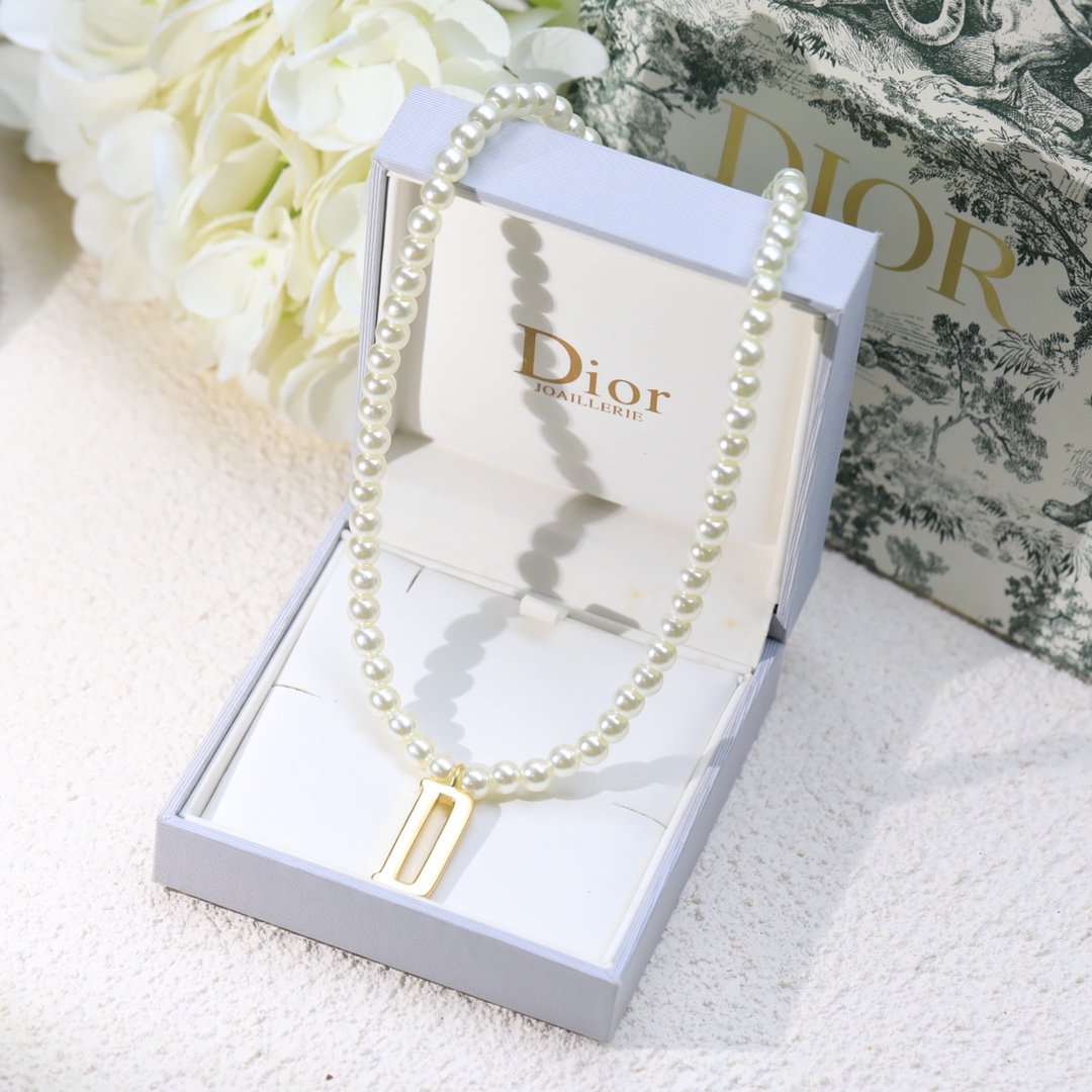 Dior Necklace - Soul Replicas