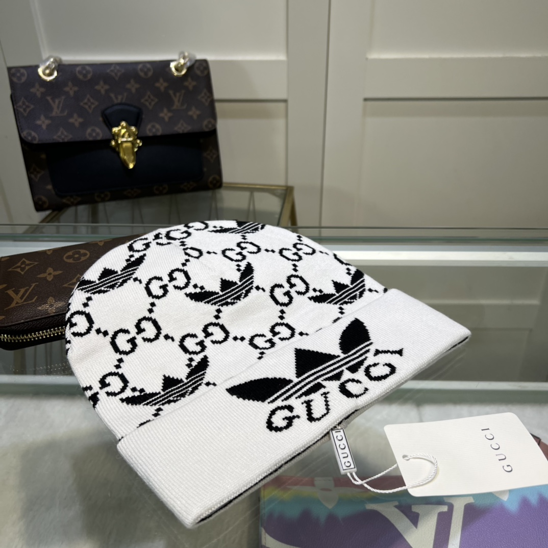 Gucci Beanie Cashmere In White - Soul Replicas