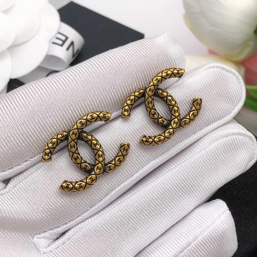 Chanel Earrings - Soul Replicas