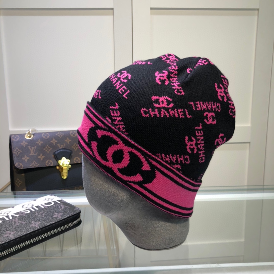 Chanel Beanie In Black & Pink - Soul Replicas