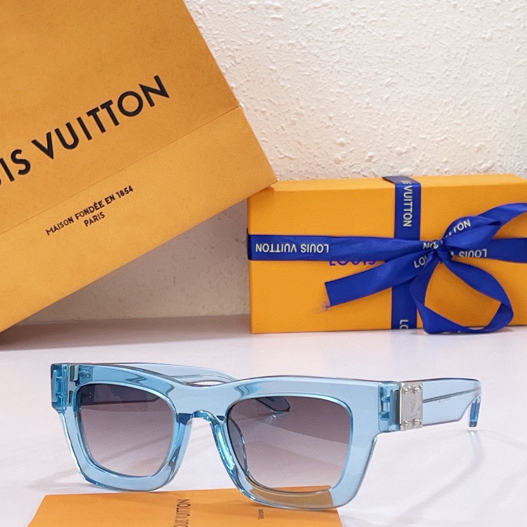Louis Vuitton Treasure Sunglasses - Soul Replicas